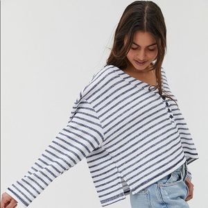 NWOT Urban Outfitters Henly Top